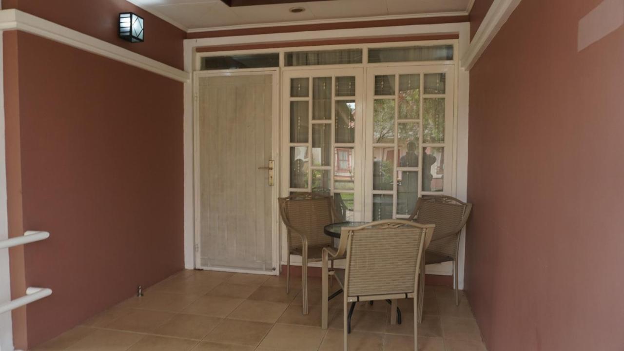 Diyar Villas Puncak M4/12 מראה חיצוני תמונה